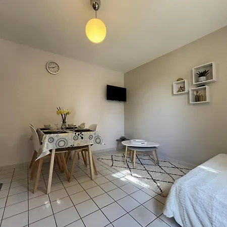 Entre Moulins Et Saint-pourcain-sur-sioule - Fr-1-489-512 בית נופש *