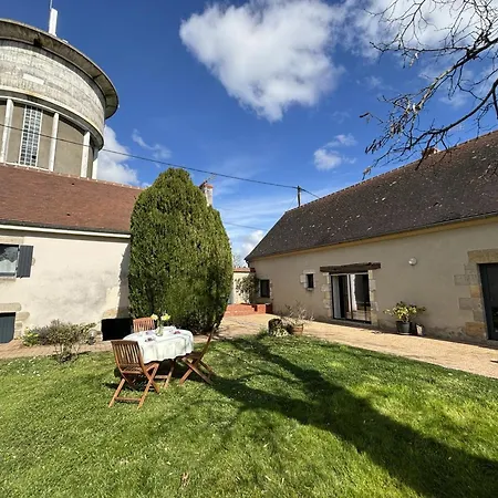 Confort Au Coeur De L'allier : Randonnees, Canoe, Peche, Vignoble, Terrasse, Inclus - Fr-1-489-512
